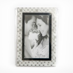 Rāmis ar magnētu 10x15 cm Rāmis ar magnētu 10x15 cm